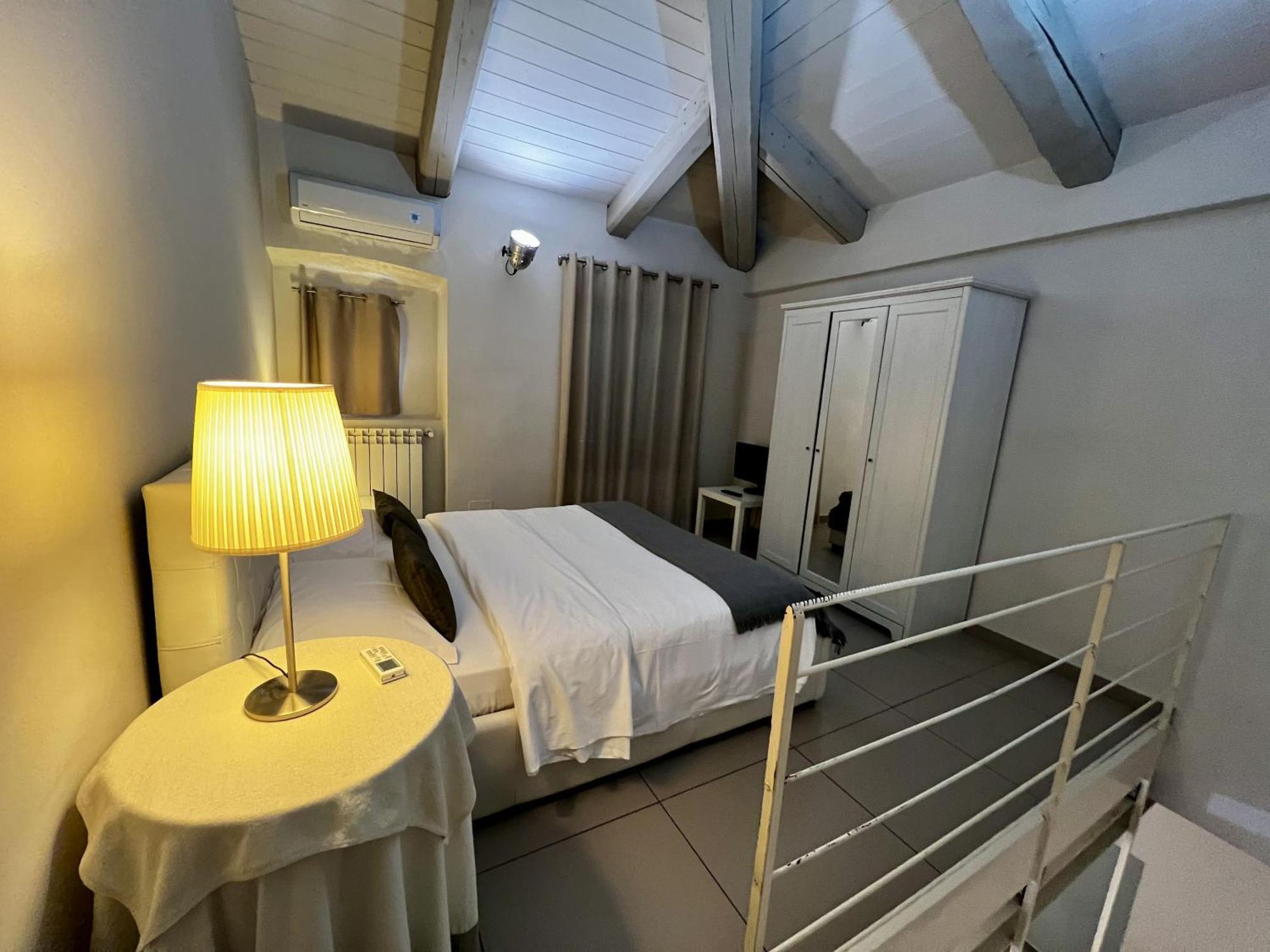 Residenza Il Nespolo - Estella Italia * Torino