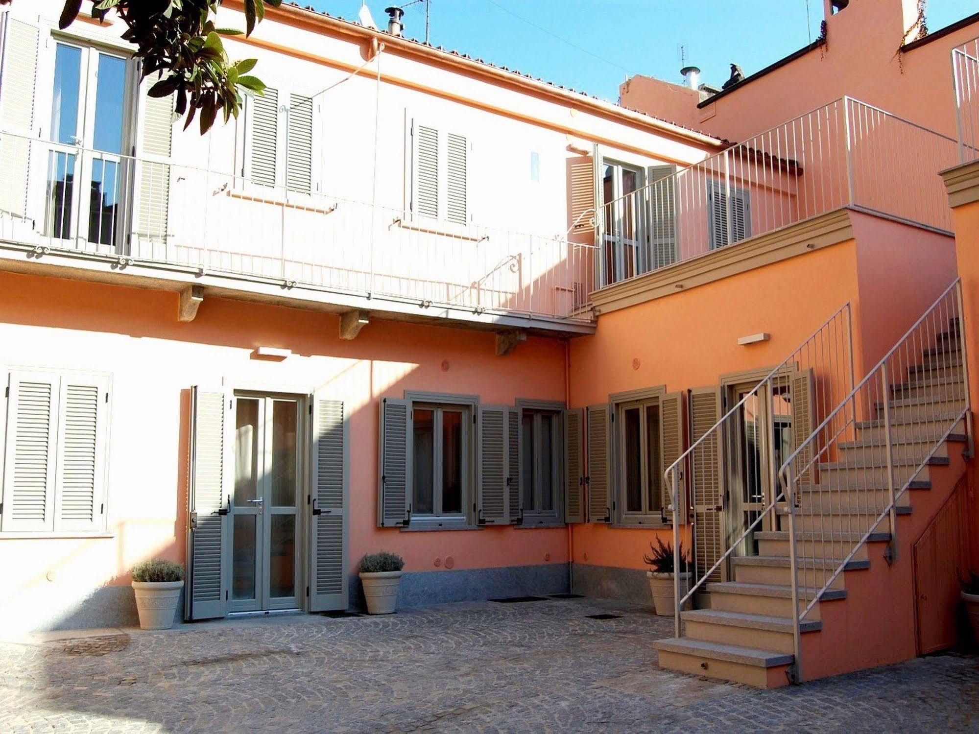 Residenza Il Nespolo - Estella Collection * Turin
