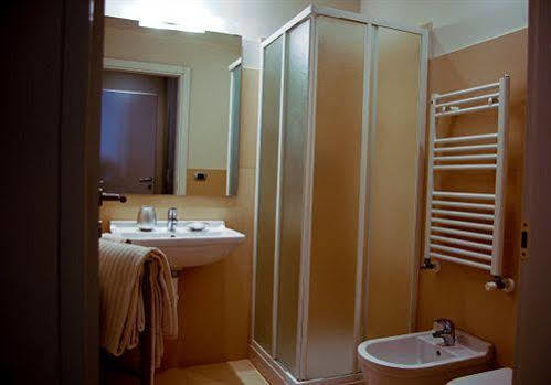 Residenza Il Nespolo - Estella Collection Apartment Turin